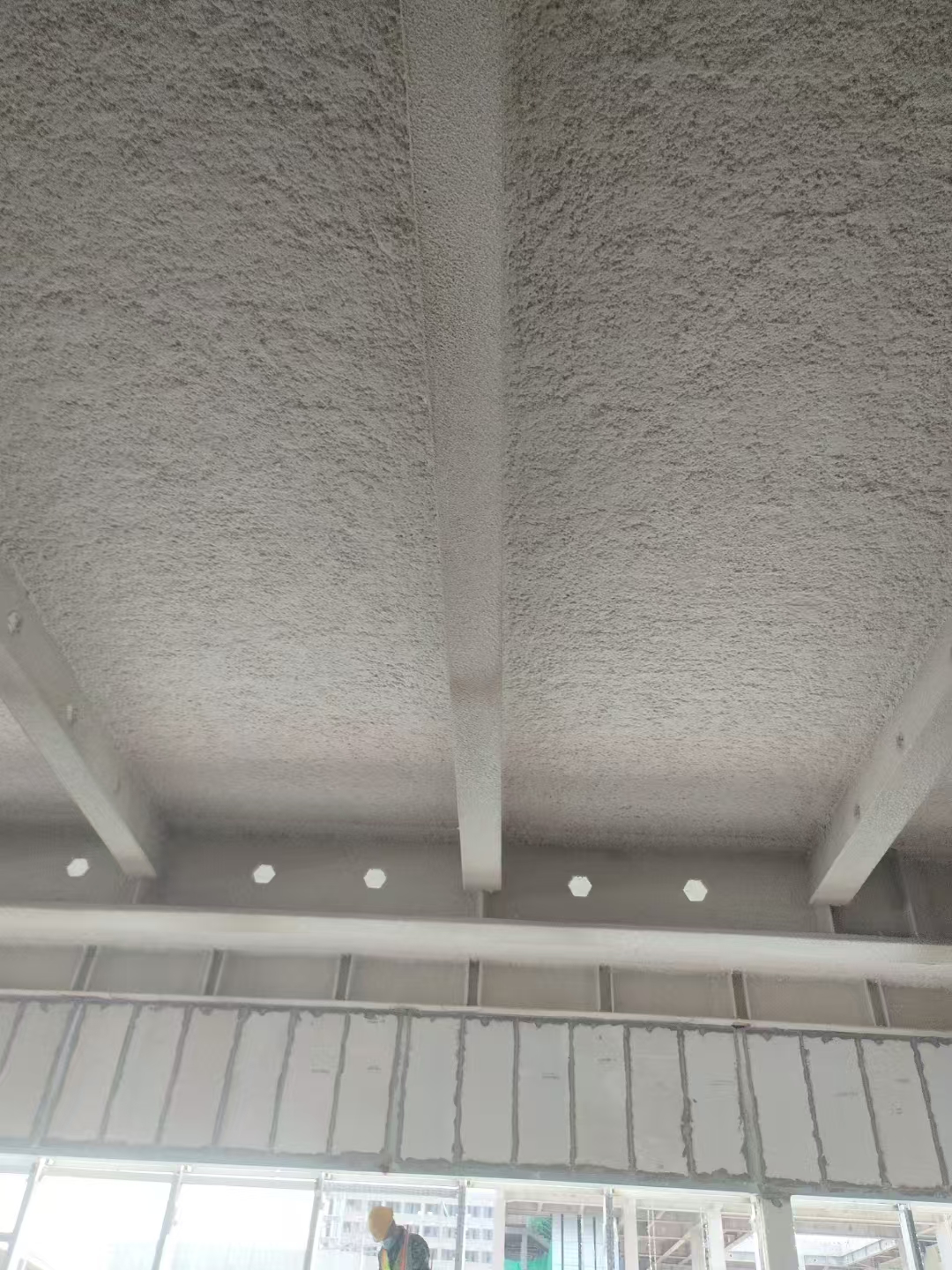 北京市清華大學通州金融發展與人才培養基地(噴涂棉施工)